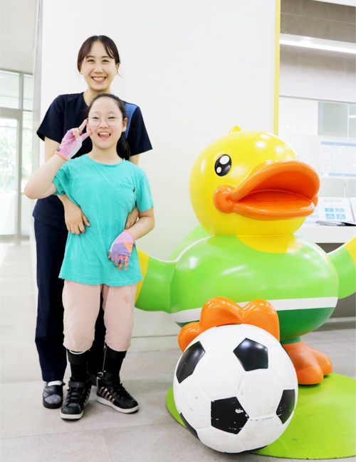 진아 양이 가장 좋아하는 김예은 물리치료사와 함께