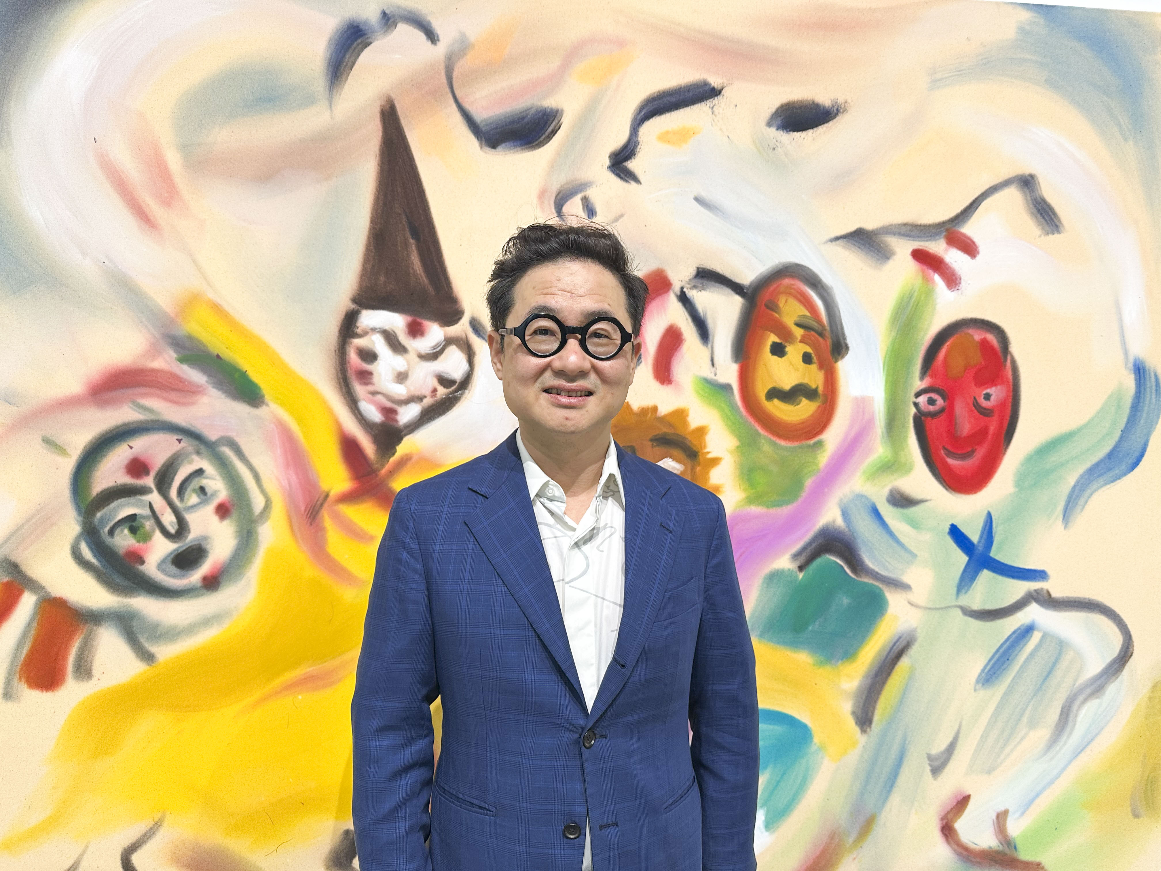 전시 해설을 맡은 이장욱 수석 큐레이터(더미라클스 39호 회원)