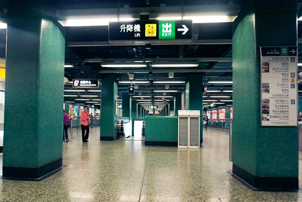 교통약자의 접근성을 높인 홍콩 지하철